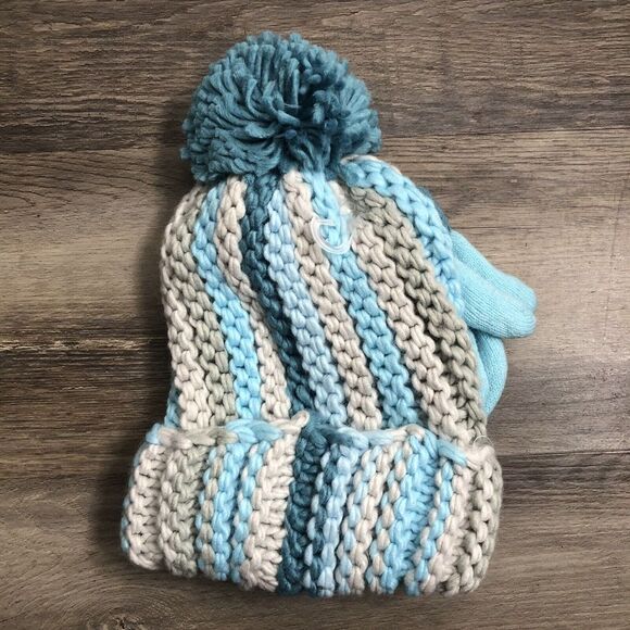 New Disney Bluey Knit Beanie & Mittens Set Toddler 2T-5T Boy Girl Pom Pom Blue - Picture 6 of 8